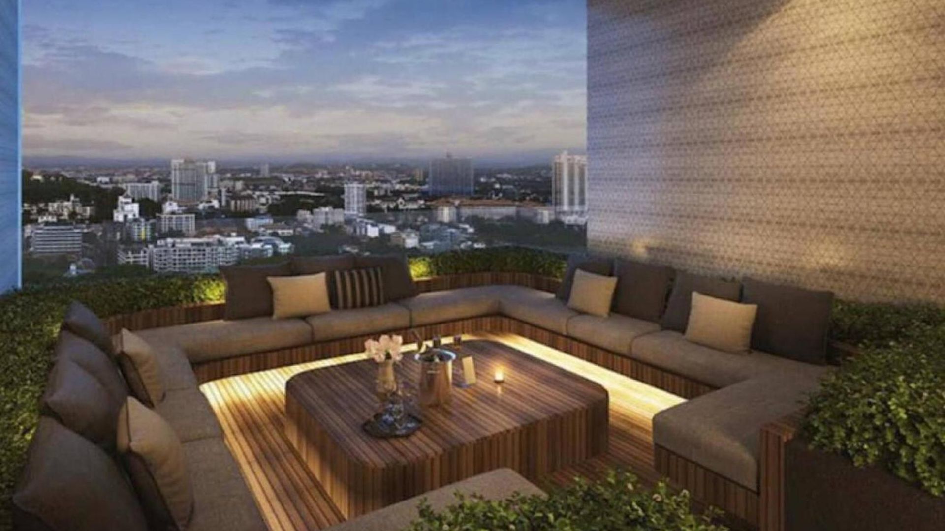 Guest house Luxury 2br Sea View Unit I 35th Floor Rare Unit Pattaya
