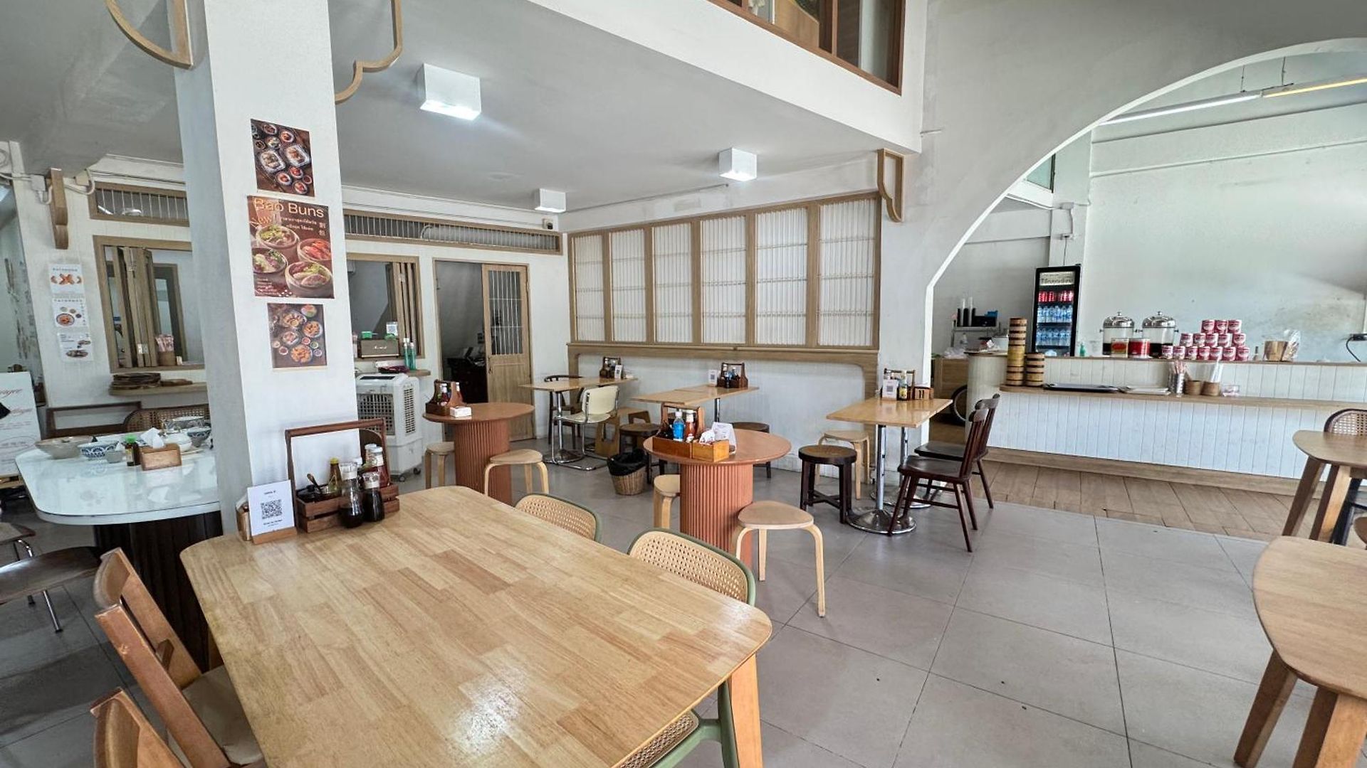 Velin โรงแรม 4*