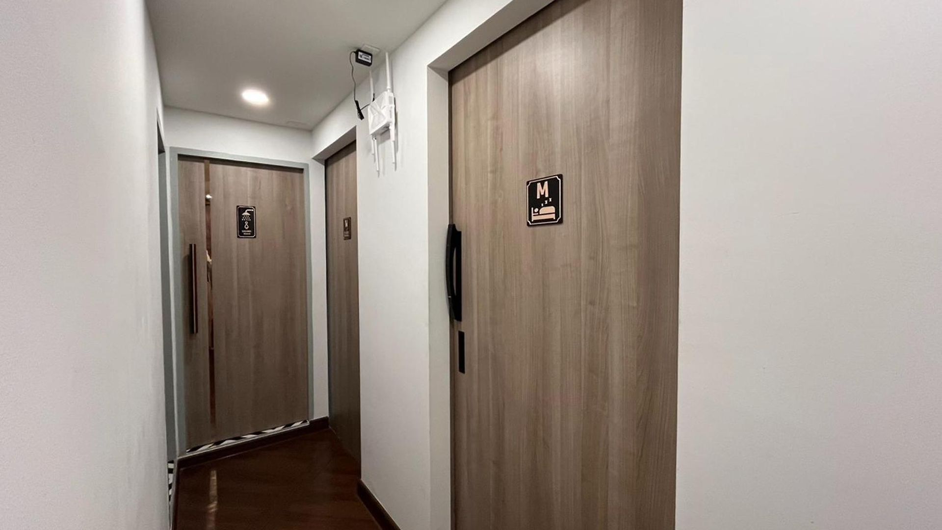 Capsule hotel The Rich Cafe & Pattaya