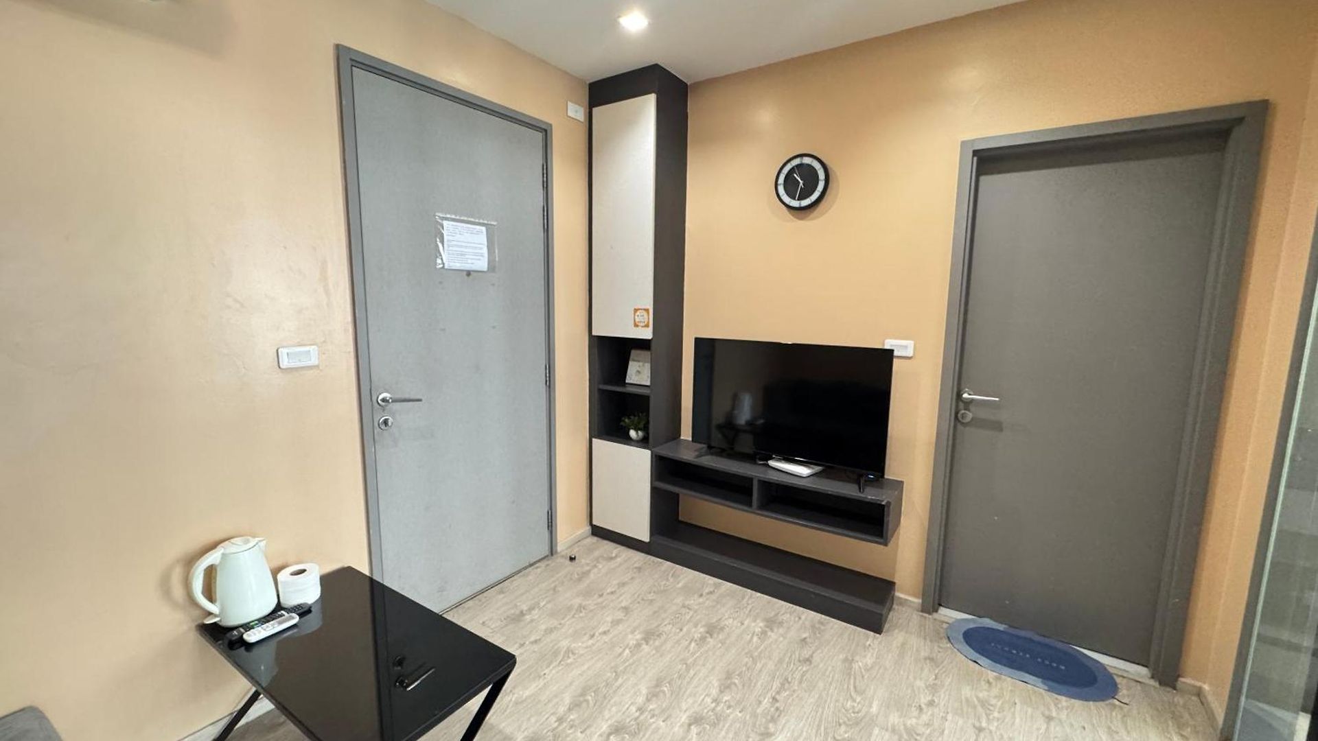 Aparthotel 芭提雅市中心 The Base单卧室 海滩300米 Pattaya