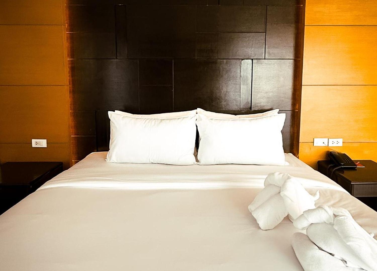 The โรงแรม 4*