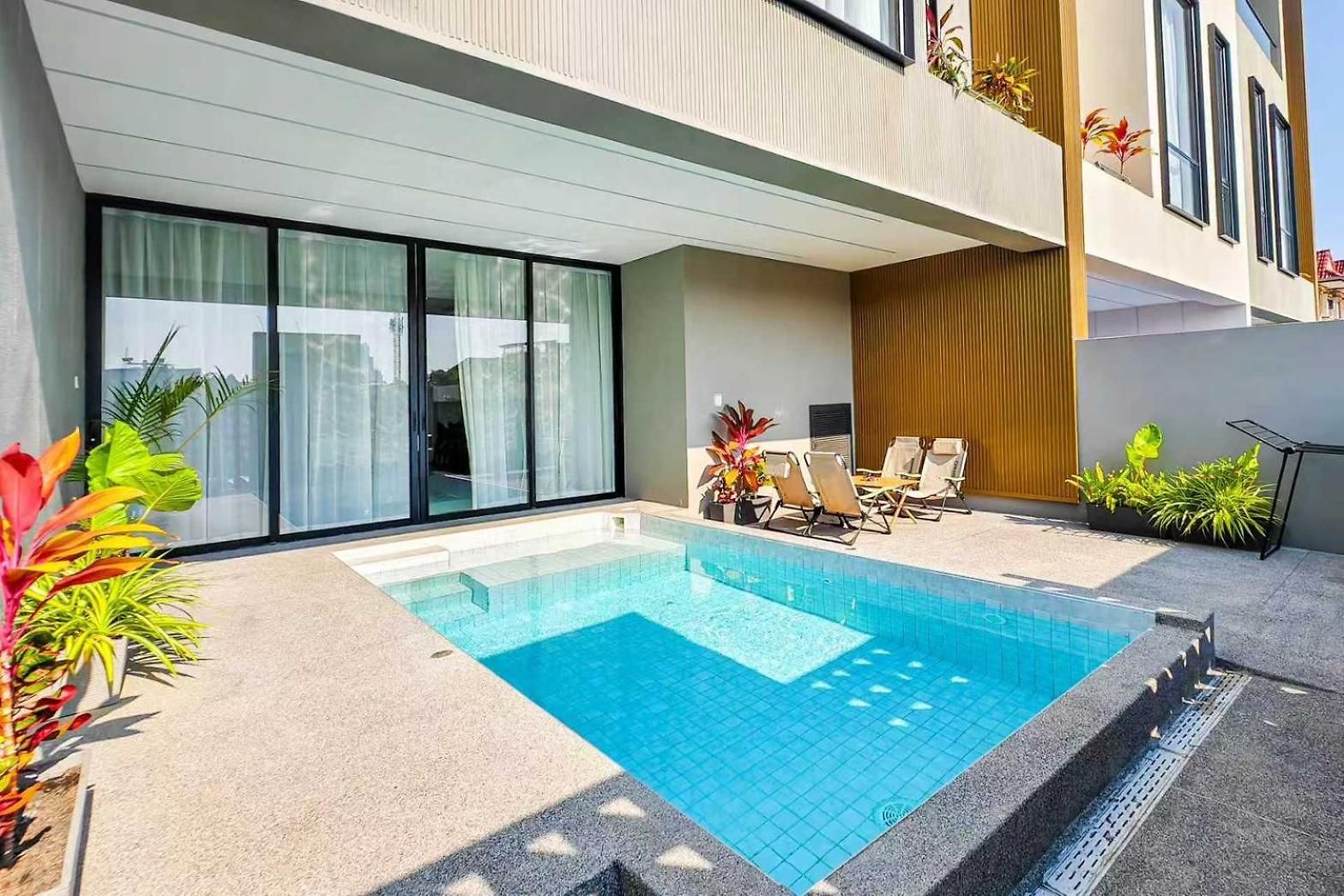 Villa Pure Space 4br Ktv Bbq Kitchen Swimming Pool Pattaya