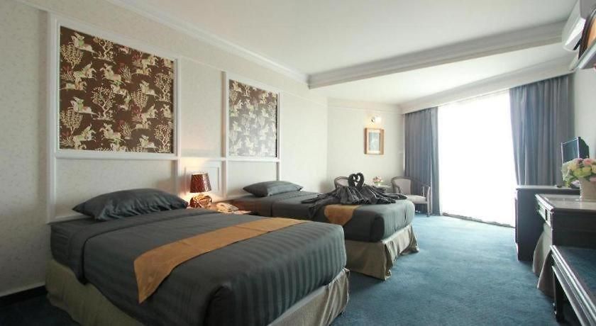 First Pacific & Convention Hotel Pattaya