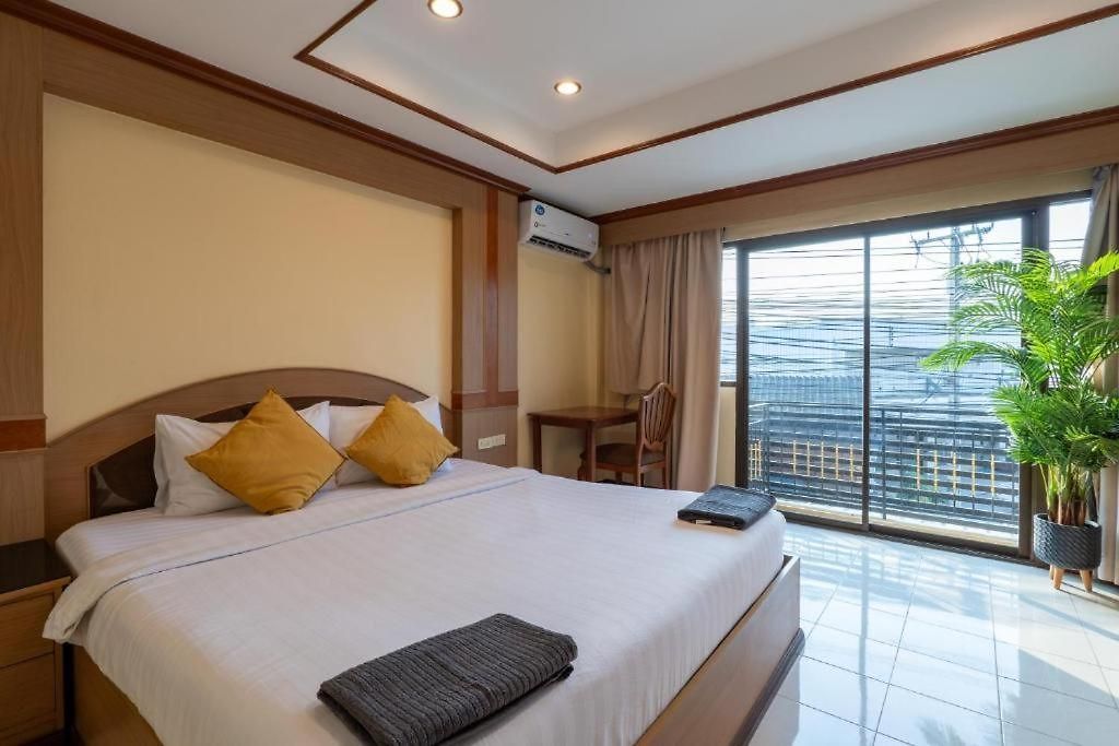 La Casa South 3*
