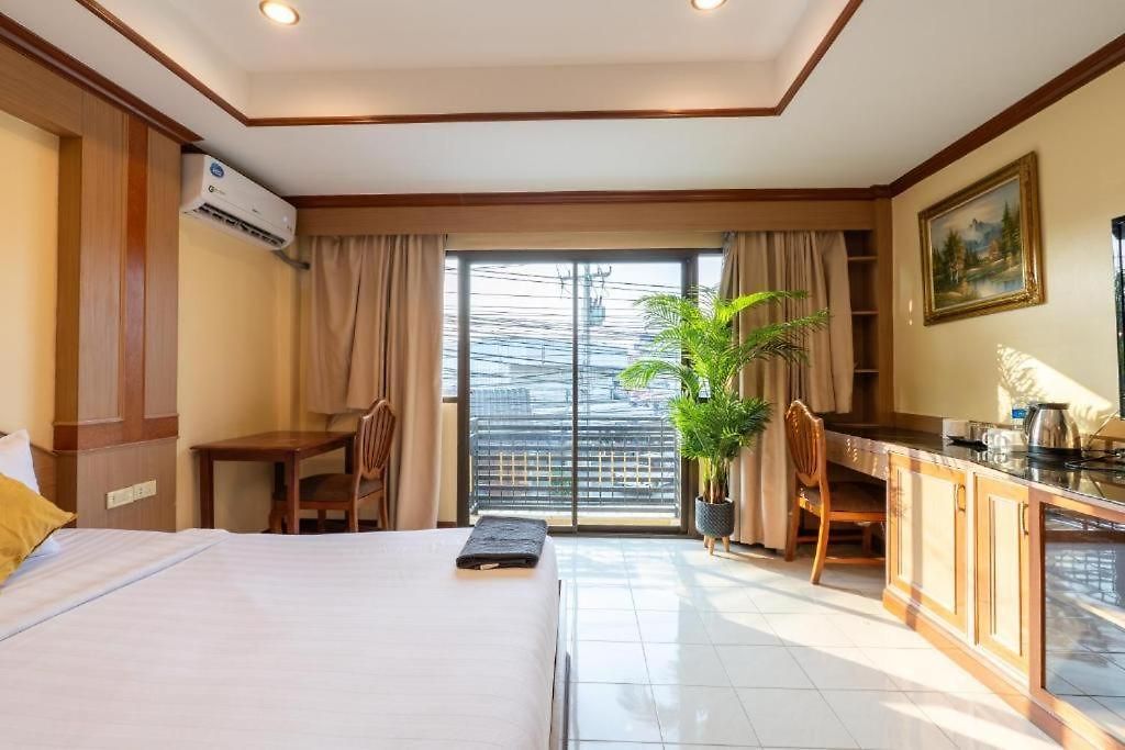 La Casa South Hotel Pattaya