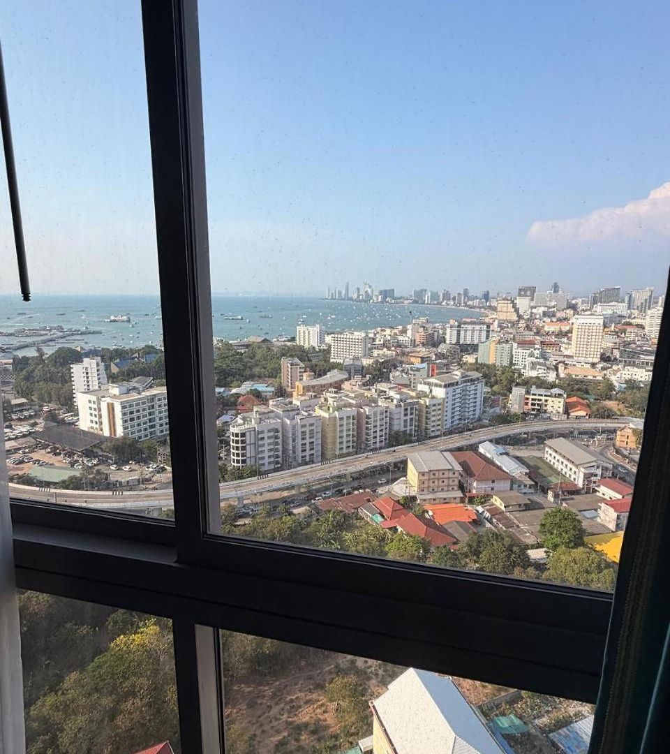 Unixx Sea View Pattaya