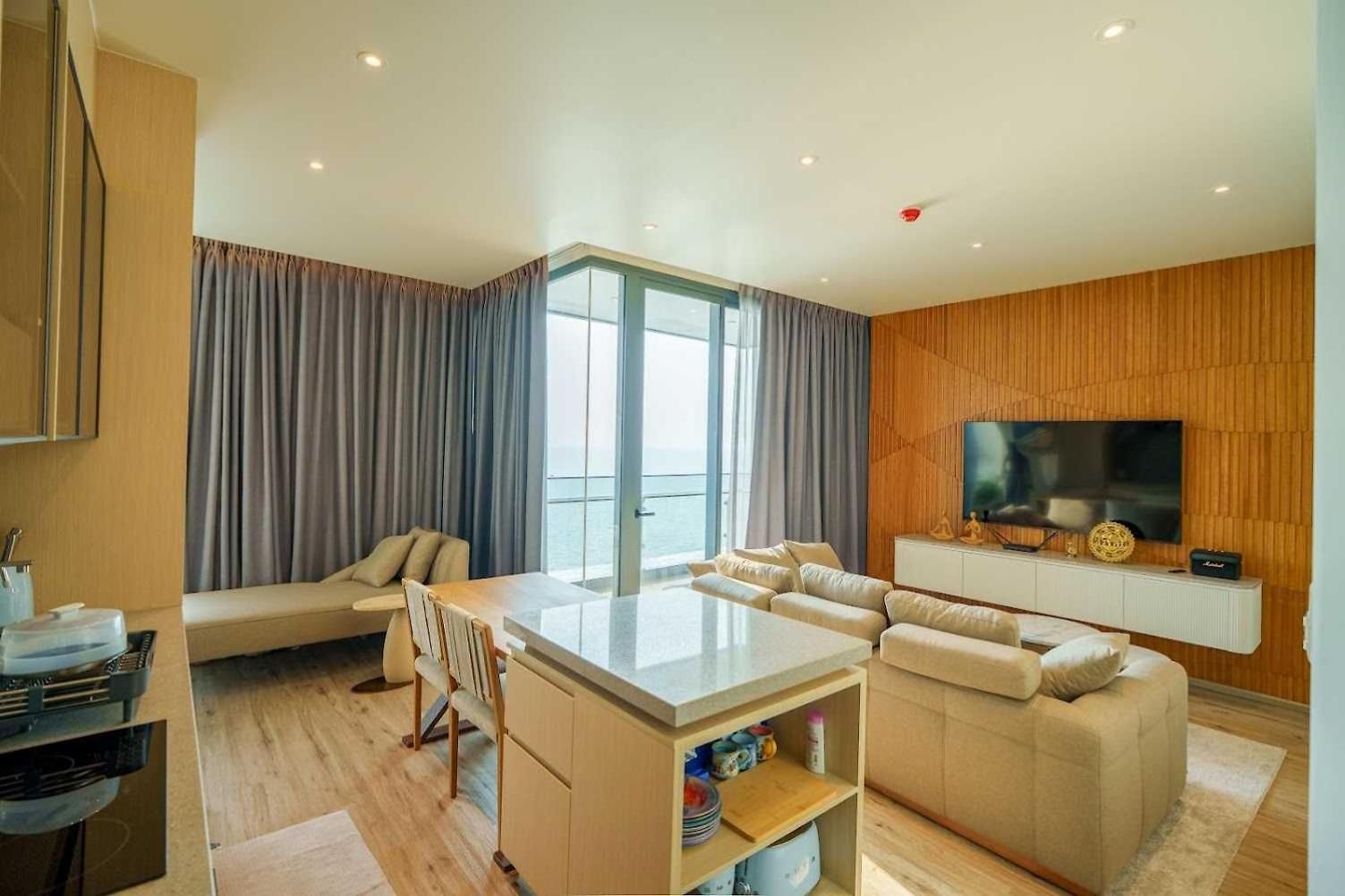 Luxury 2br Sea View With Private Lift And Free Parking Hotel