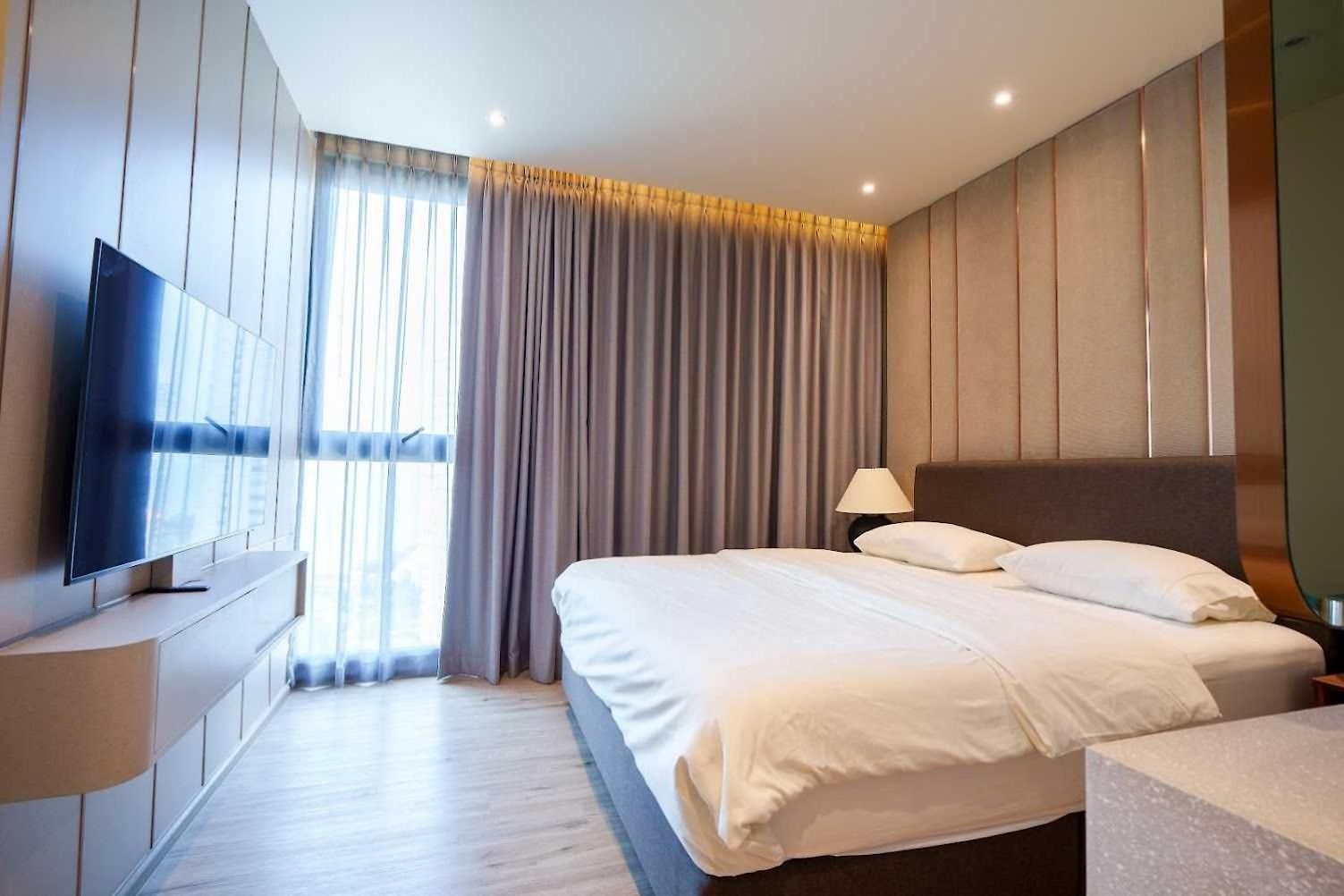 Hotel Luxury 2br Sea View With Private Lift And Free Parking 4*