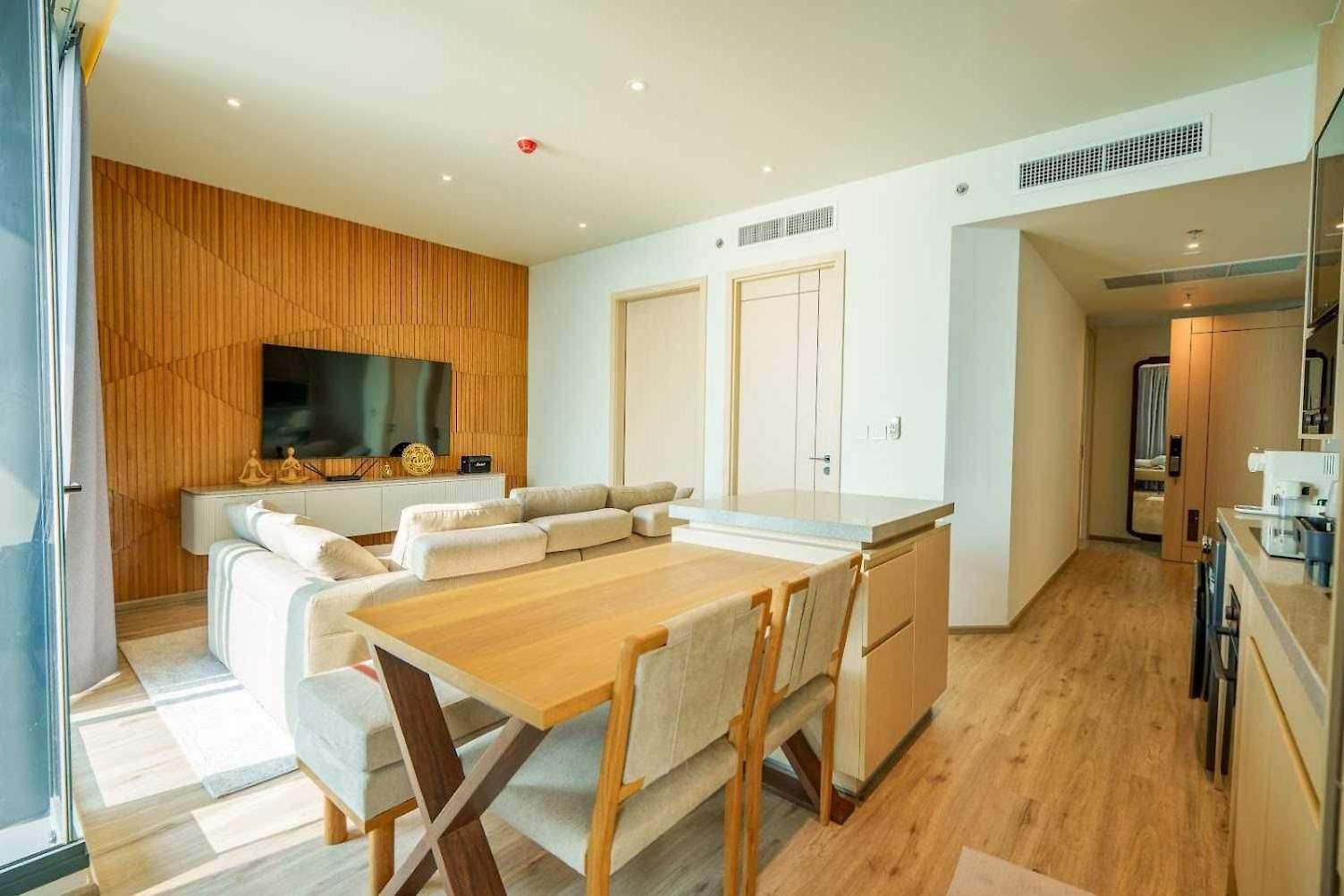 Hotel Luxury 2br Sea View With Private Lift And Free Parking 4*