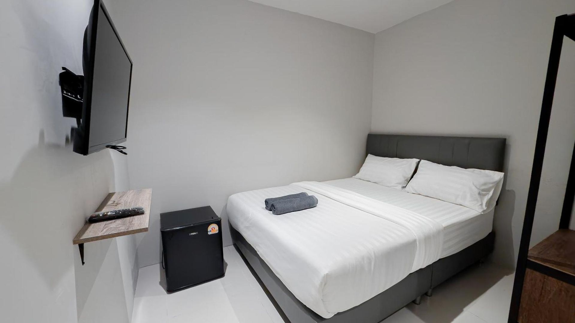 On The Six Pratamnak Aparthotel Pattaya