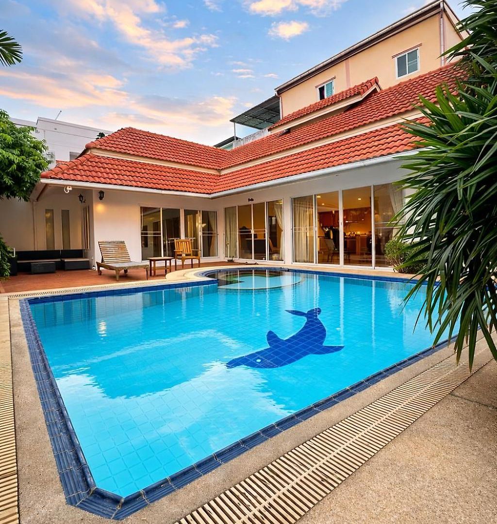 Tropical Private Pool Villa2 * Pattaya