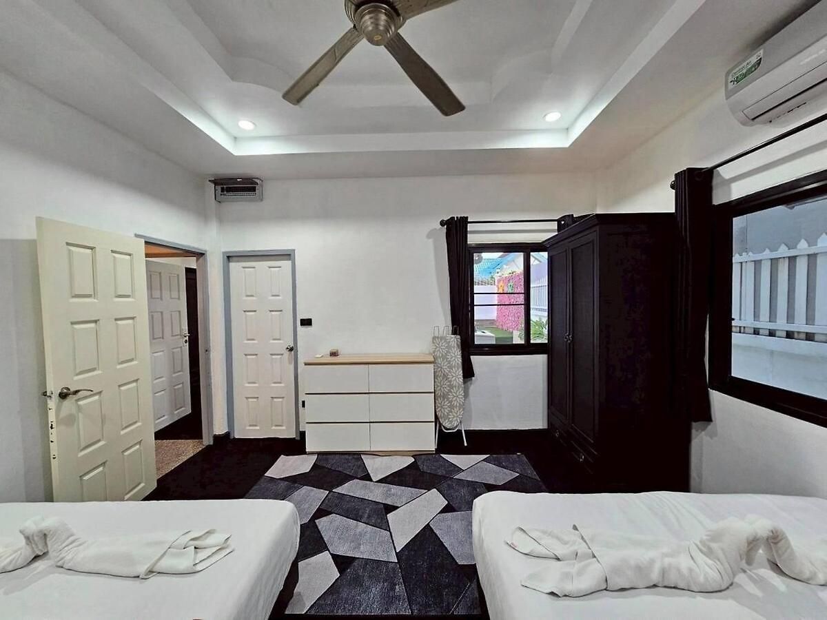 4 Bedroom 2km From Walking Street วิลล่า *