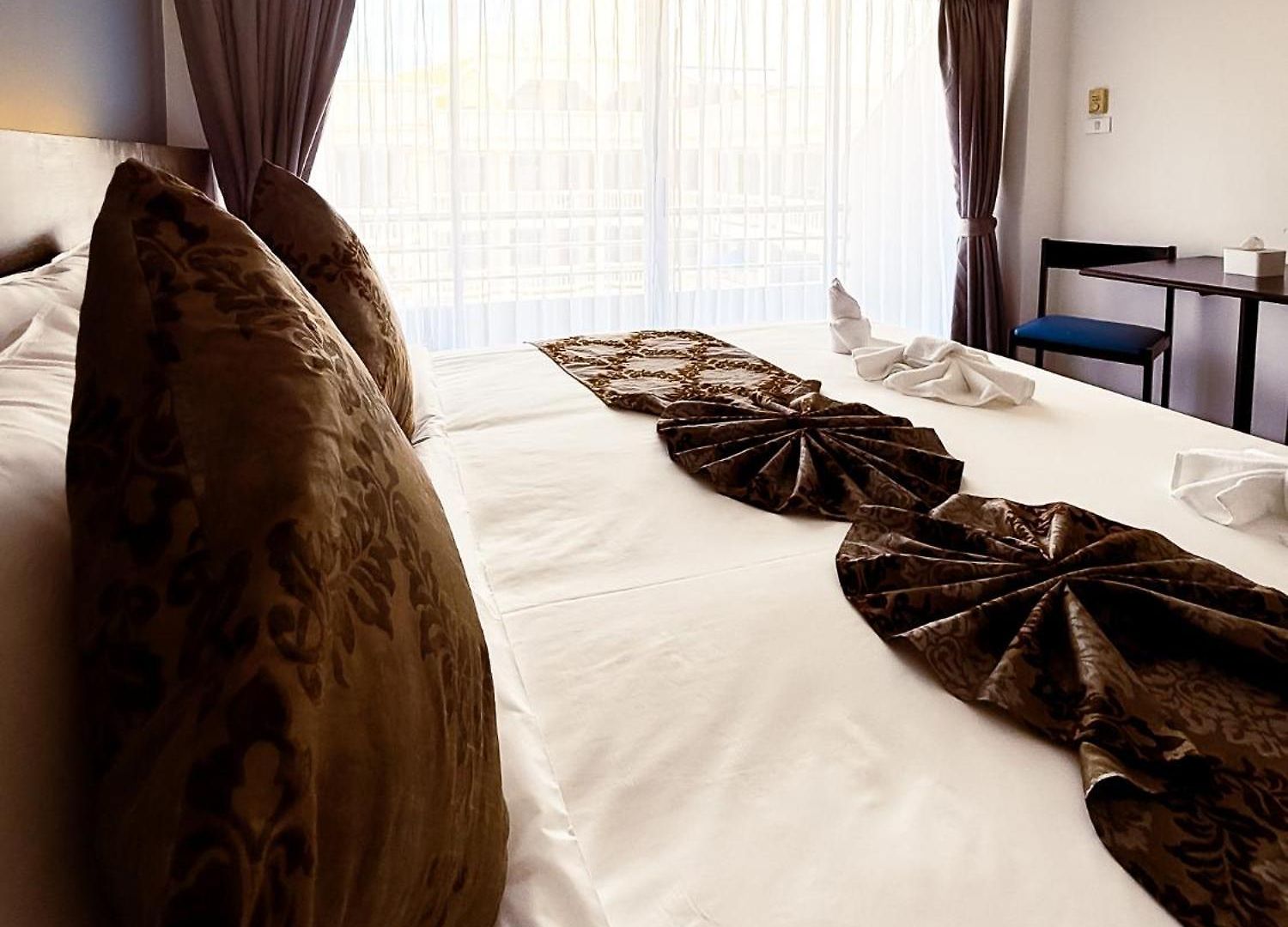 The โรงแรม