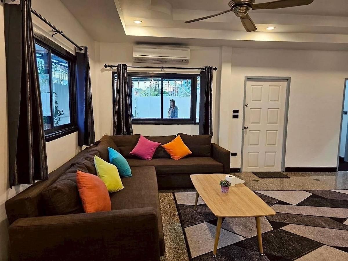 Villa Fabulous 4 Bedroom 2km From Walking Street *