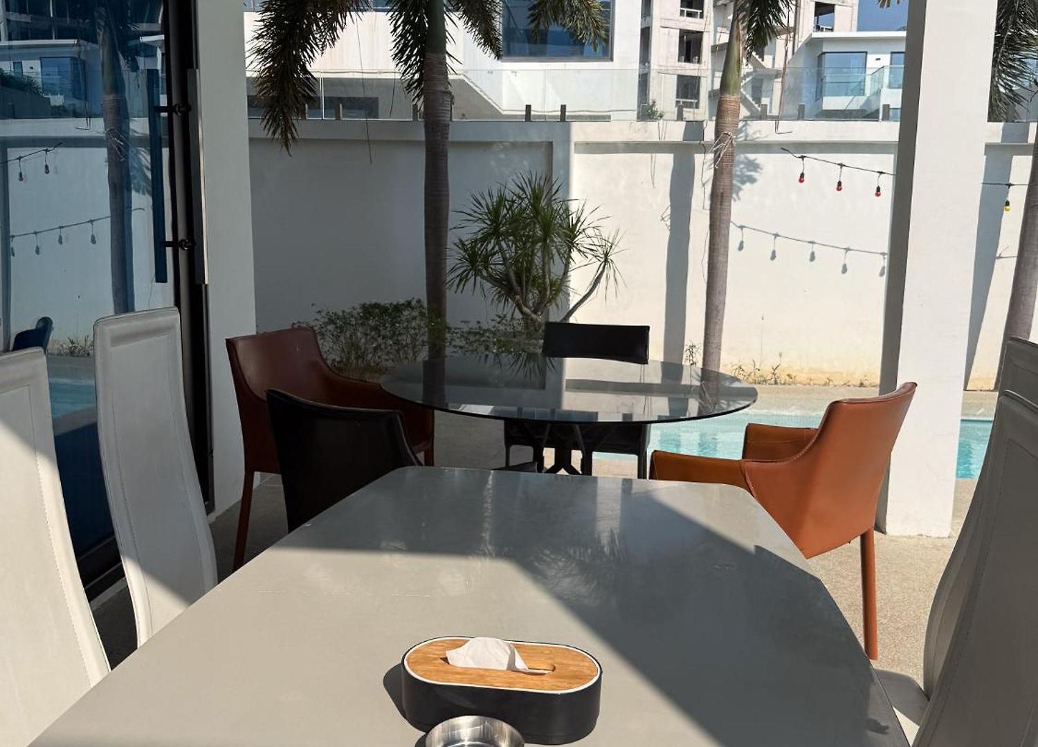 Luxury 6 Bedroom Private Pool In Palm Springs Pattaya