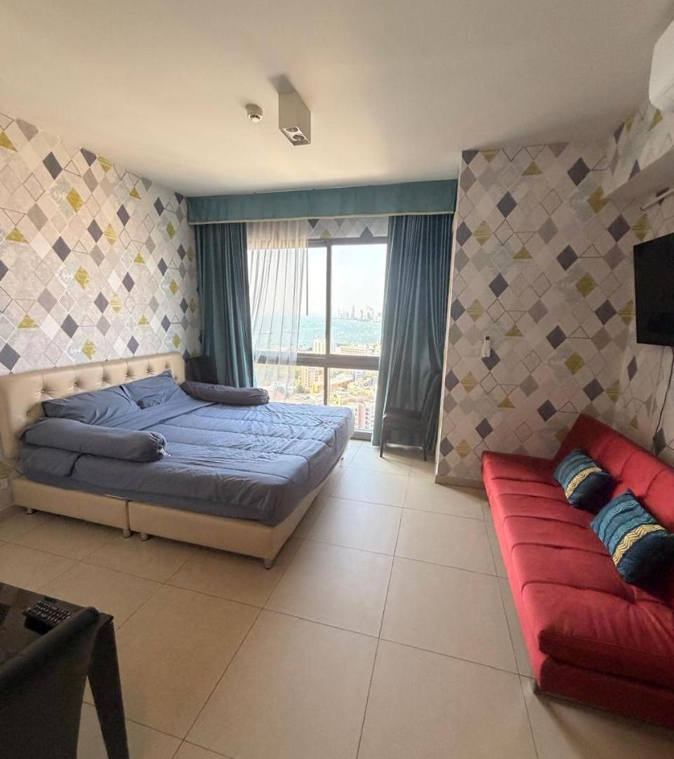 Unixx Sea View 4* Pattaya