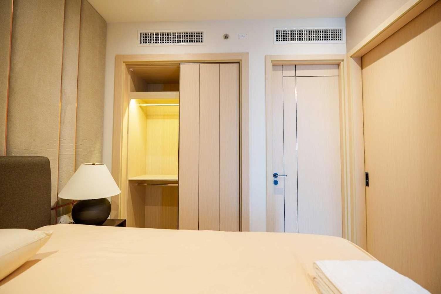 Luxury 2br Sea View With Private Lift And Free Parking Hotel Pattaya
