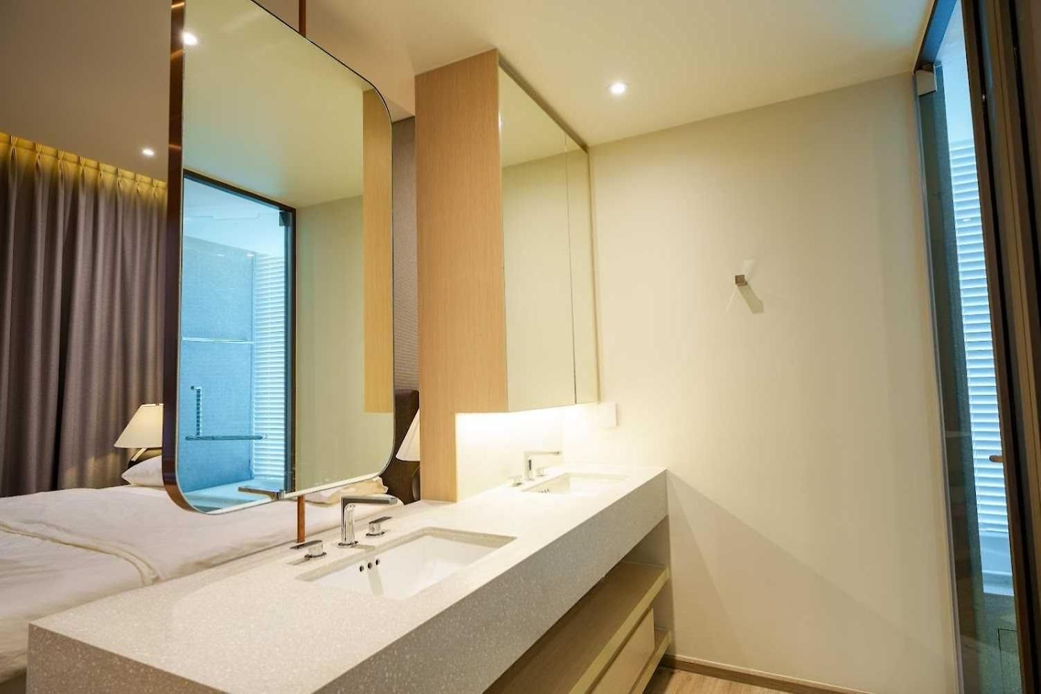 Hotel Luxury 2br Sea View With Private Lift And Free Parking 4*
