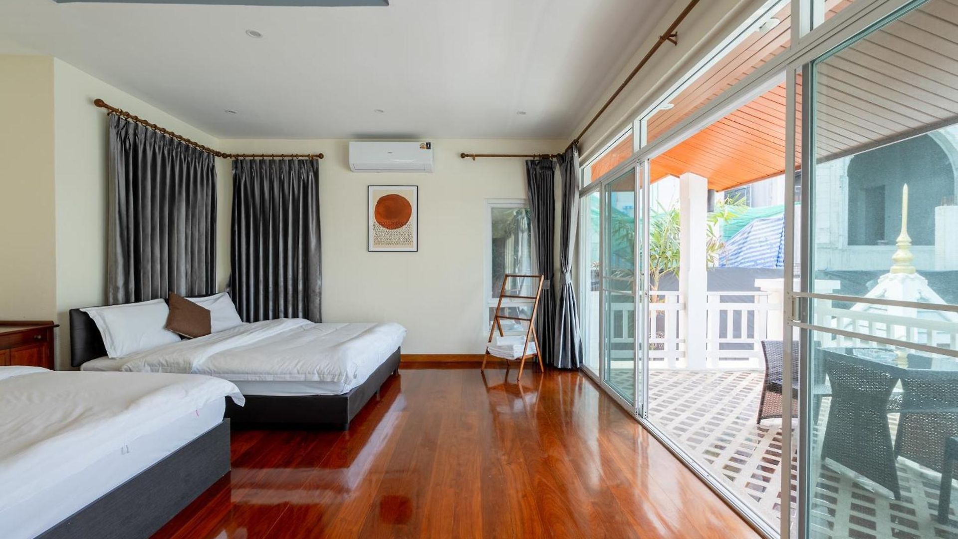 Villa G Thai Happy Pool *
