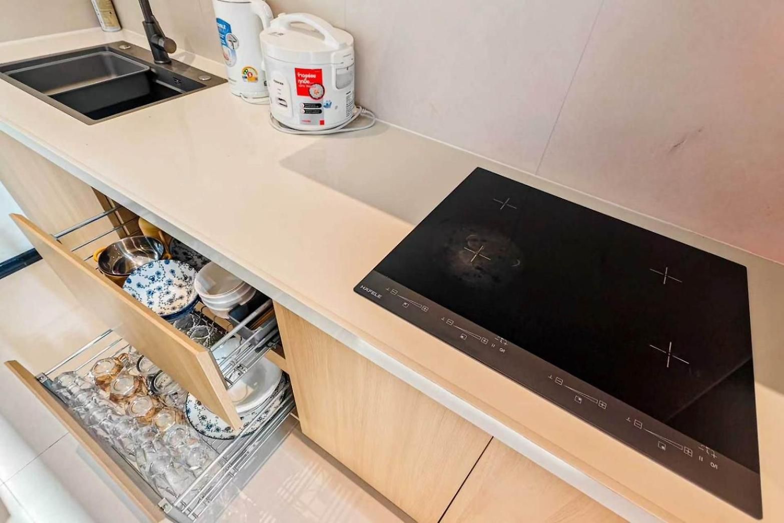 Pure Space 4br Ktv Bbq Kitchen Swimming Pool