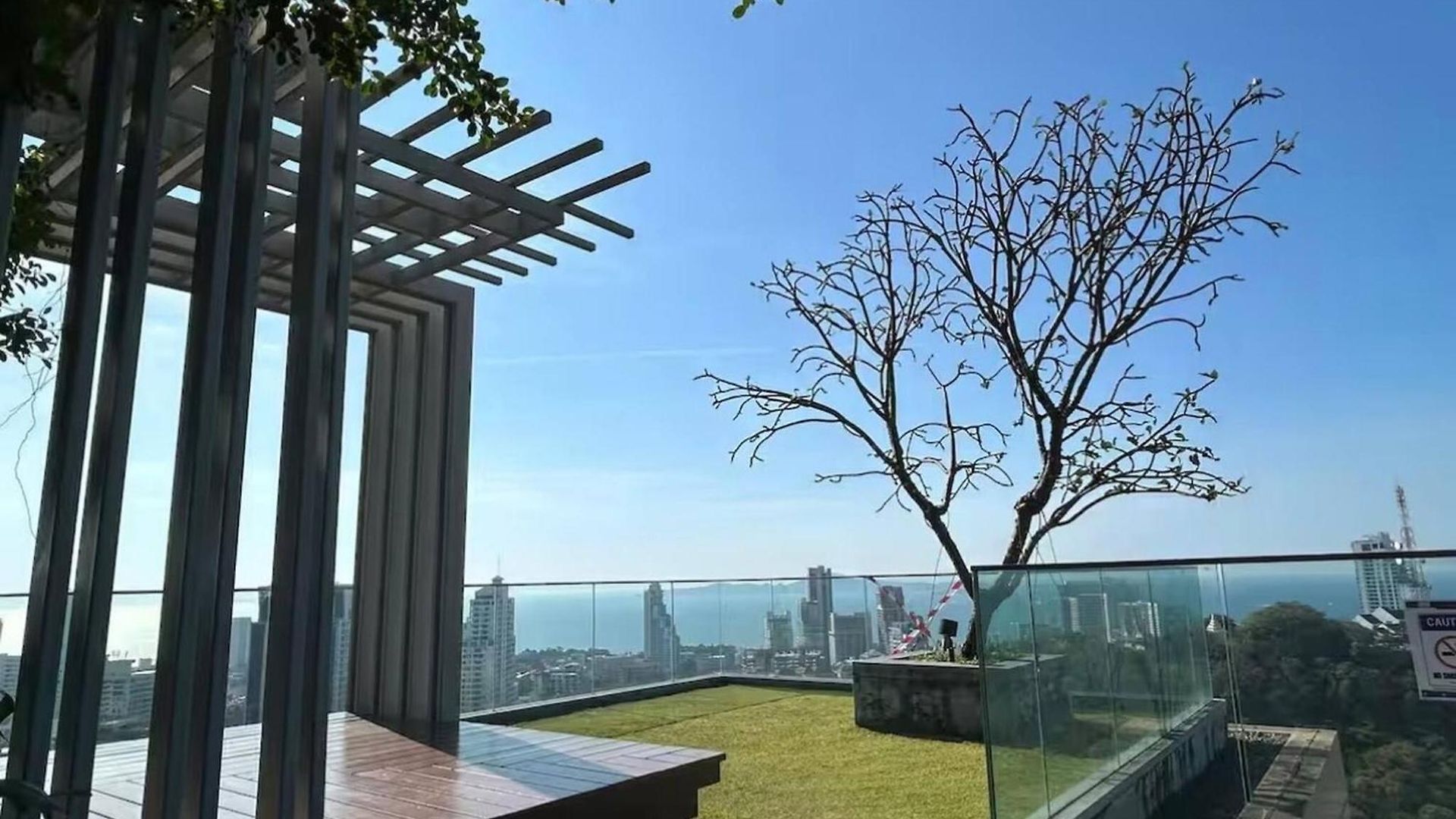 Walk To Walking Street Holiday home Pattaya