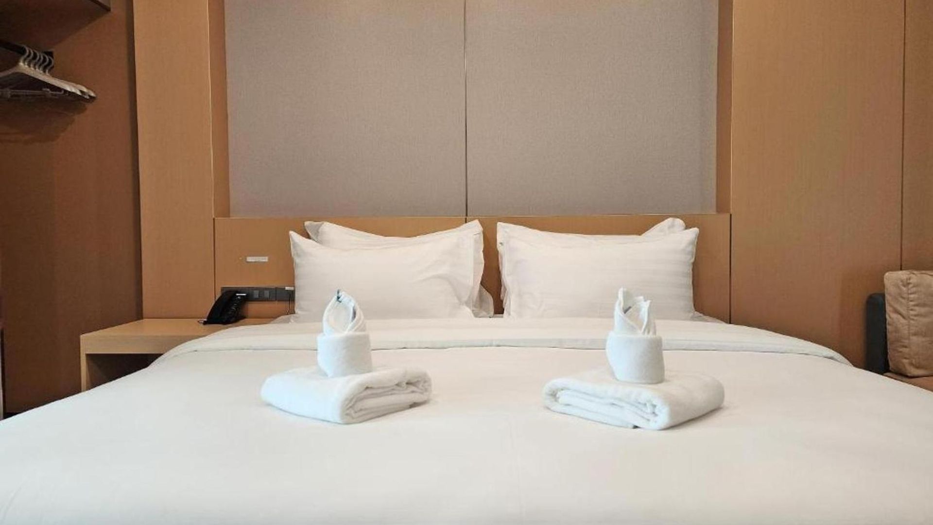 Velin Hotel-central Pattaya-2