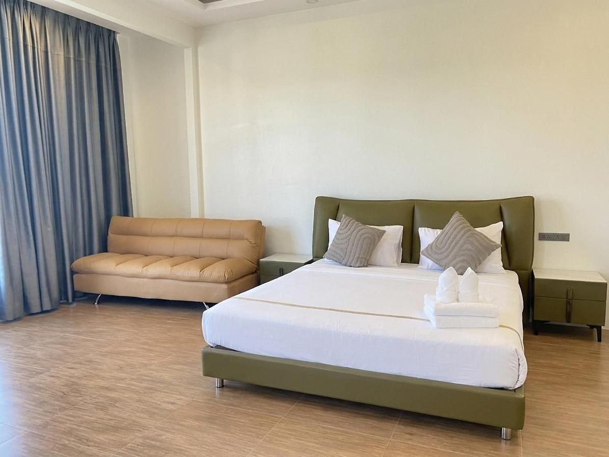 Amarin - Huge 7 Bedroom Private Pool House In Next To Walking Street * Pattaya
