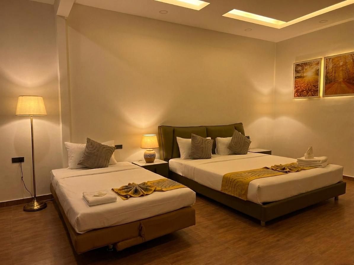 Amarin - Huge 7 Bedroom Private Pool House In Next To Walking Street *