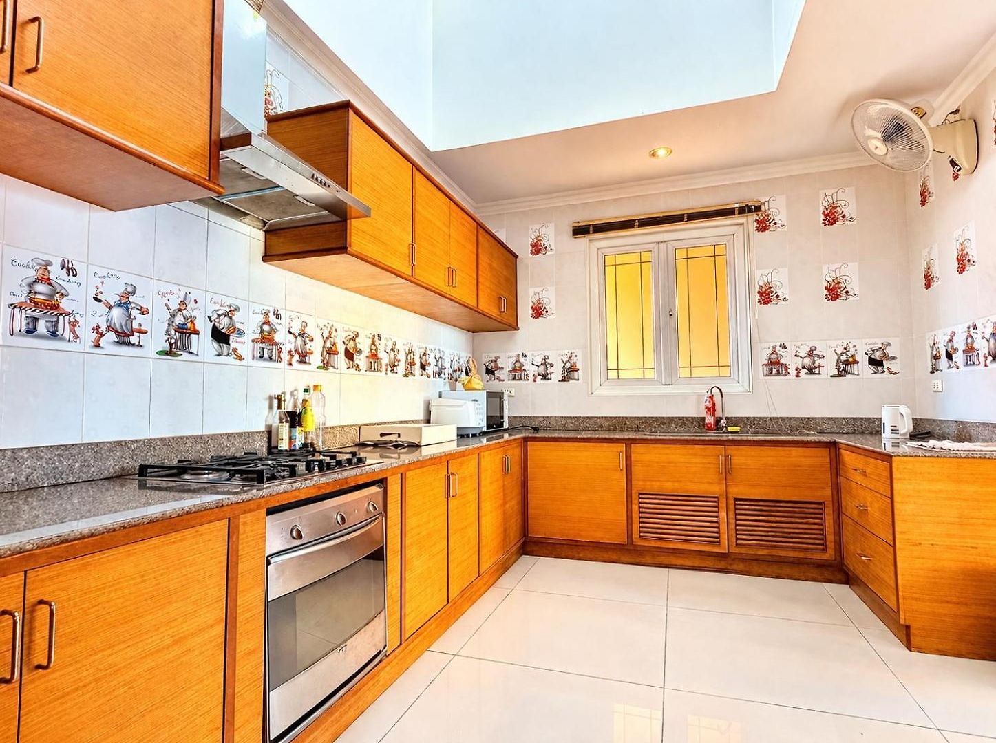 Villa 5br Pool Sleeps 10
