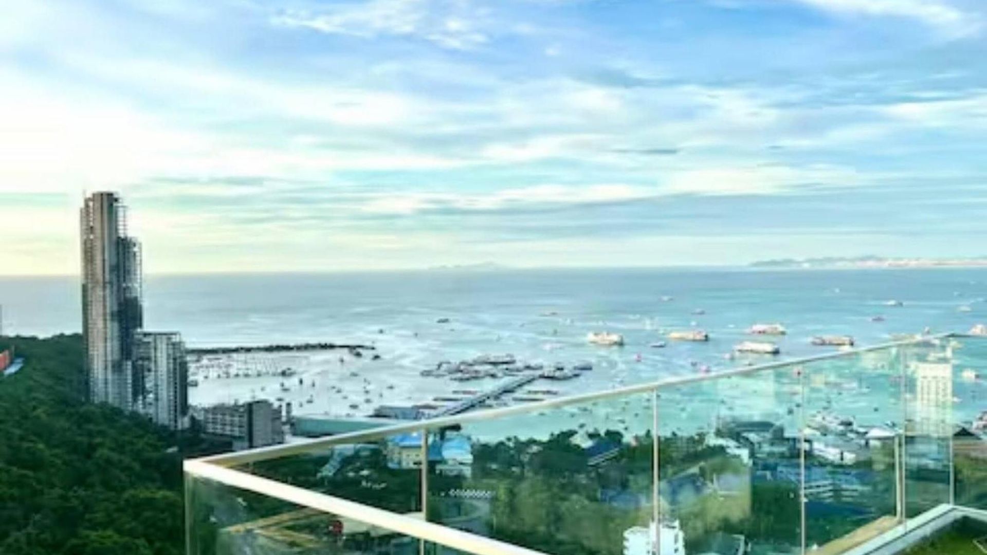 Walk To Walking Street Pattaya