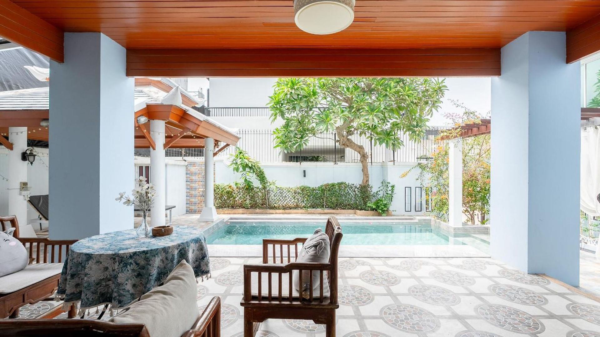 Villa G Thai Happy Pool Pattaya