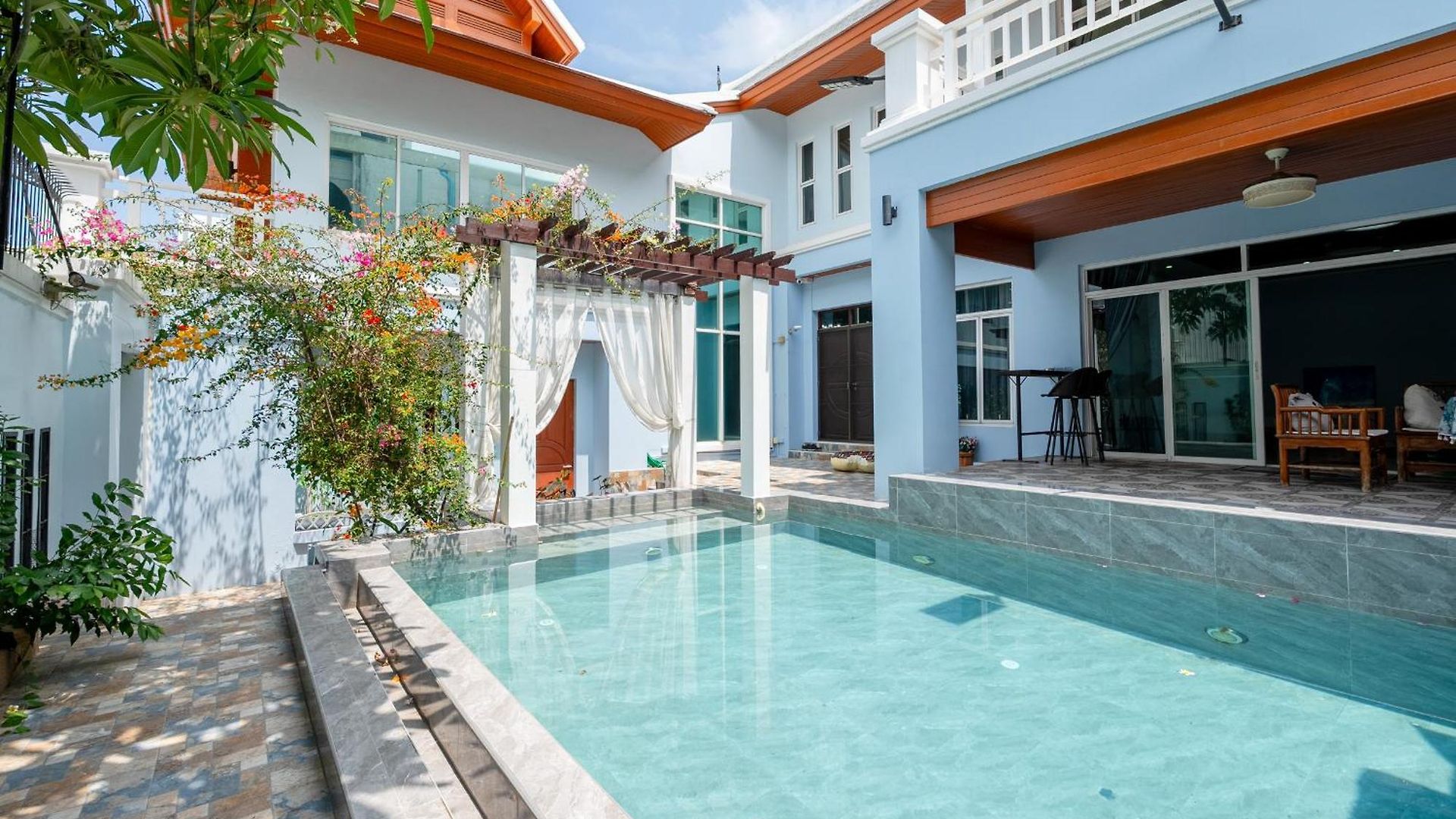 Villa G Thai Happy Pool *