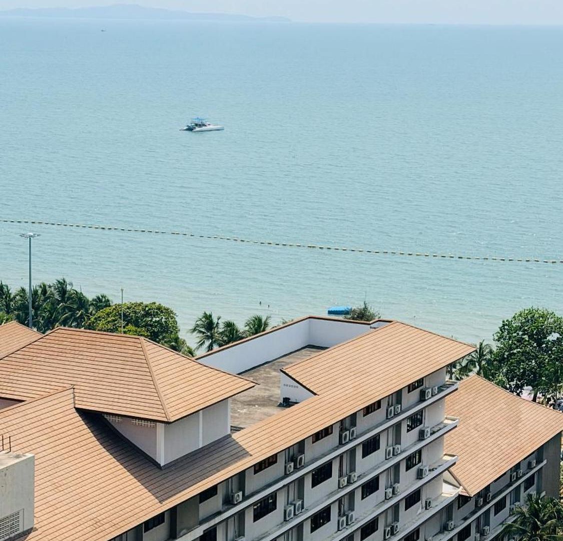 Panoramic Seaview Right In Front Of Jomtien View Talay 5c *