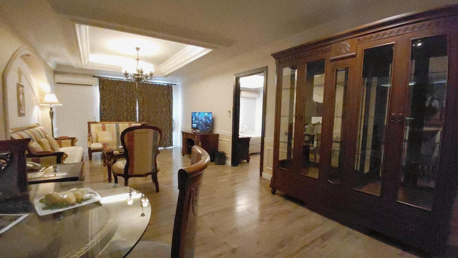 Apartment Spacious Serviced In Pattaya