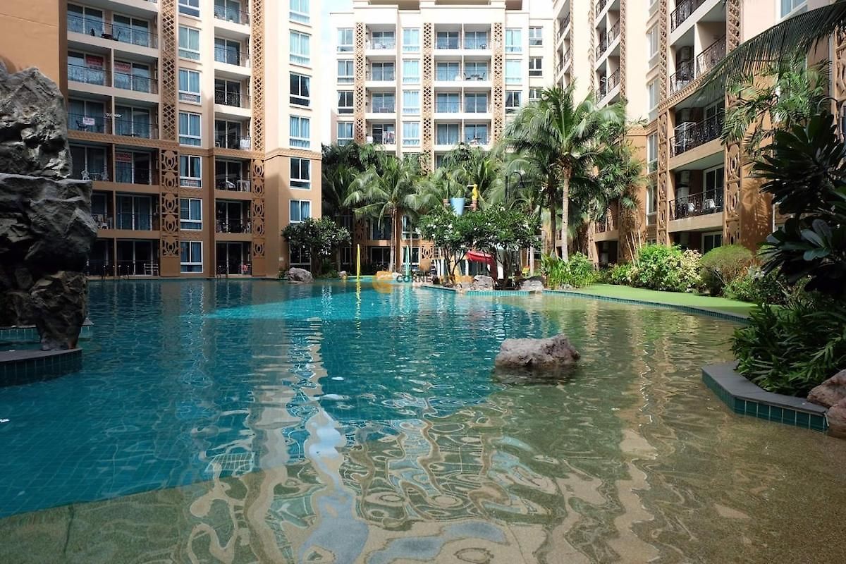 Apartment Atlantis 1 Bedroom With Balcony, Pool & Gym