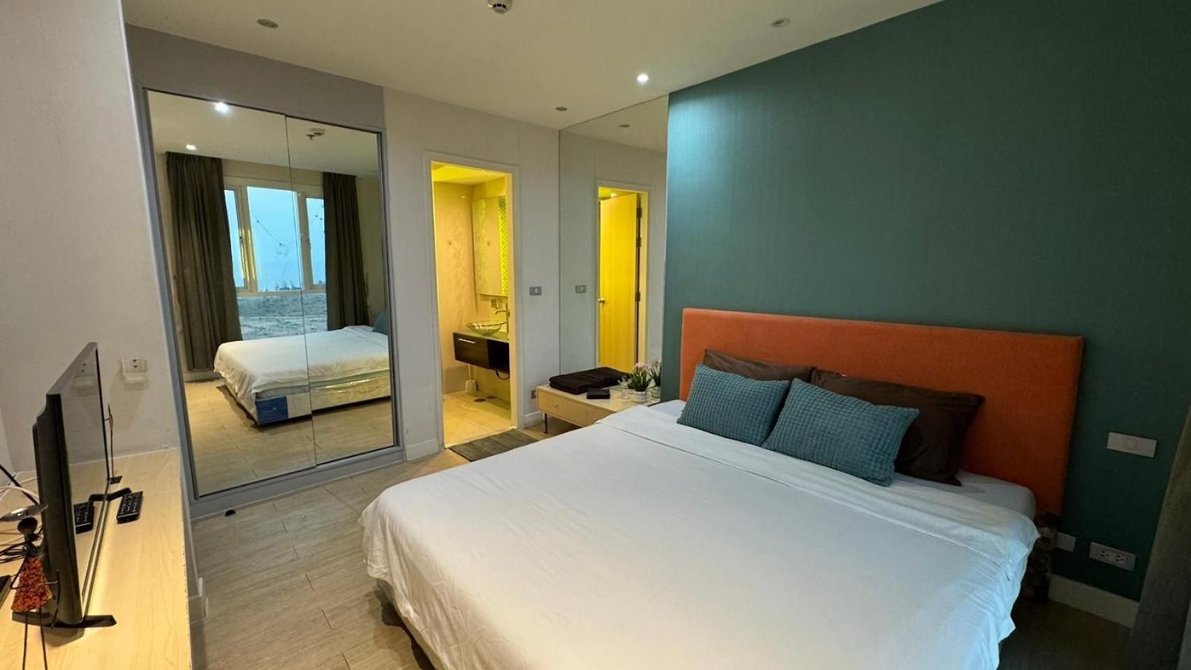 Sea View In Grande Caribbean L Pool L Near Jomtien And Walking Street * Pattaya