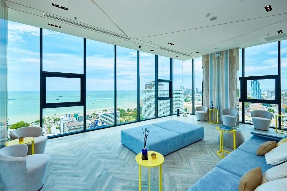 Pattaya, Location With Infinity Pool Apartment Pattaya