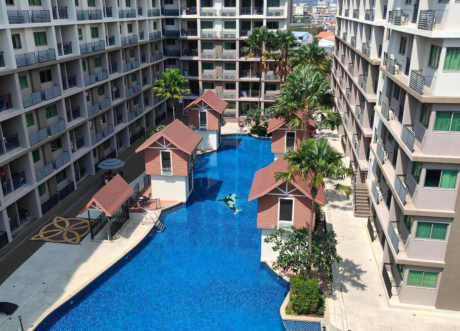 Apartment 芭堤雅市中心 阿卡迪亚2期 近步行街和海滩的水系公寓 泳池景观 可带榴莲和山竹 阳台可吸烟