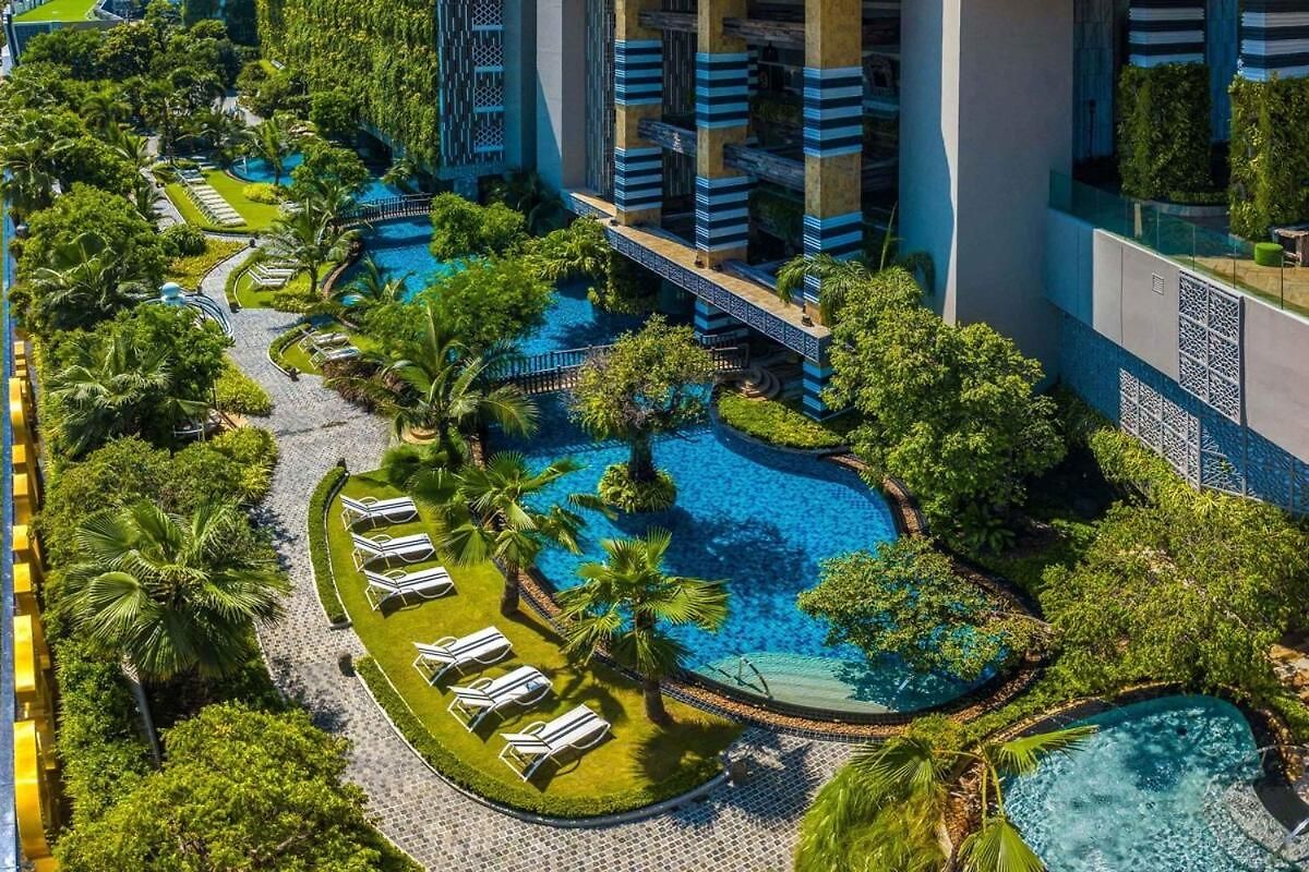 Riviera Jomtien Luxury 1 Bedroom Infinity Pool Sea Views Apartment