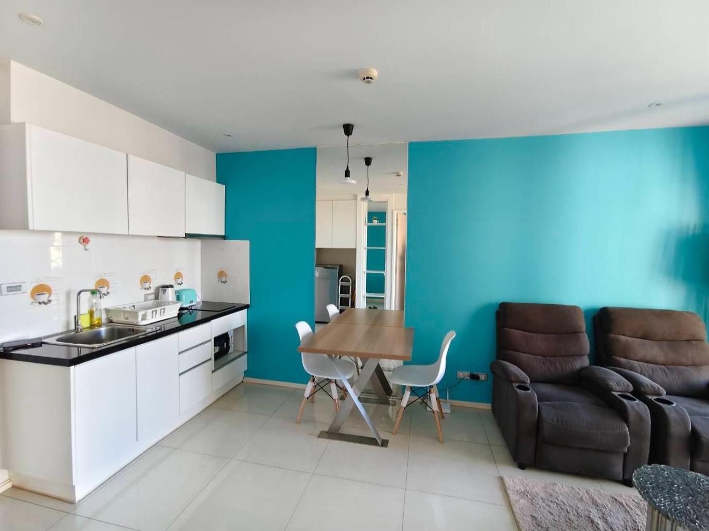 Atlantis 1 Bedroom With Balcony, Pool & Gym Apartment Pattaya