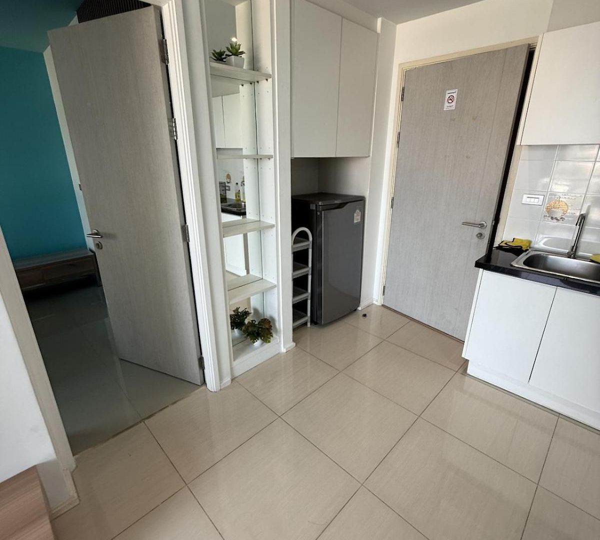 Atlantis 1 Bedroom With Balcony, Pool & Gym Apartment