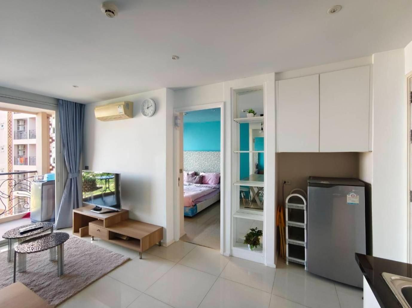 Atlantis 1 Bedroom With Balcony, Pool & Gym Apartment Pattaya