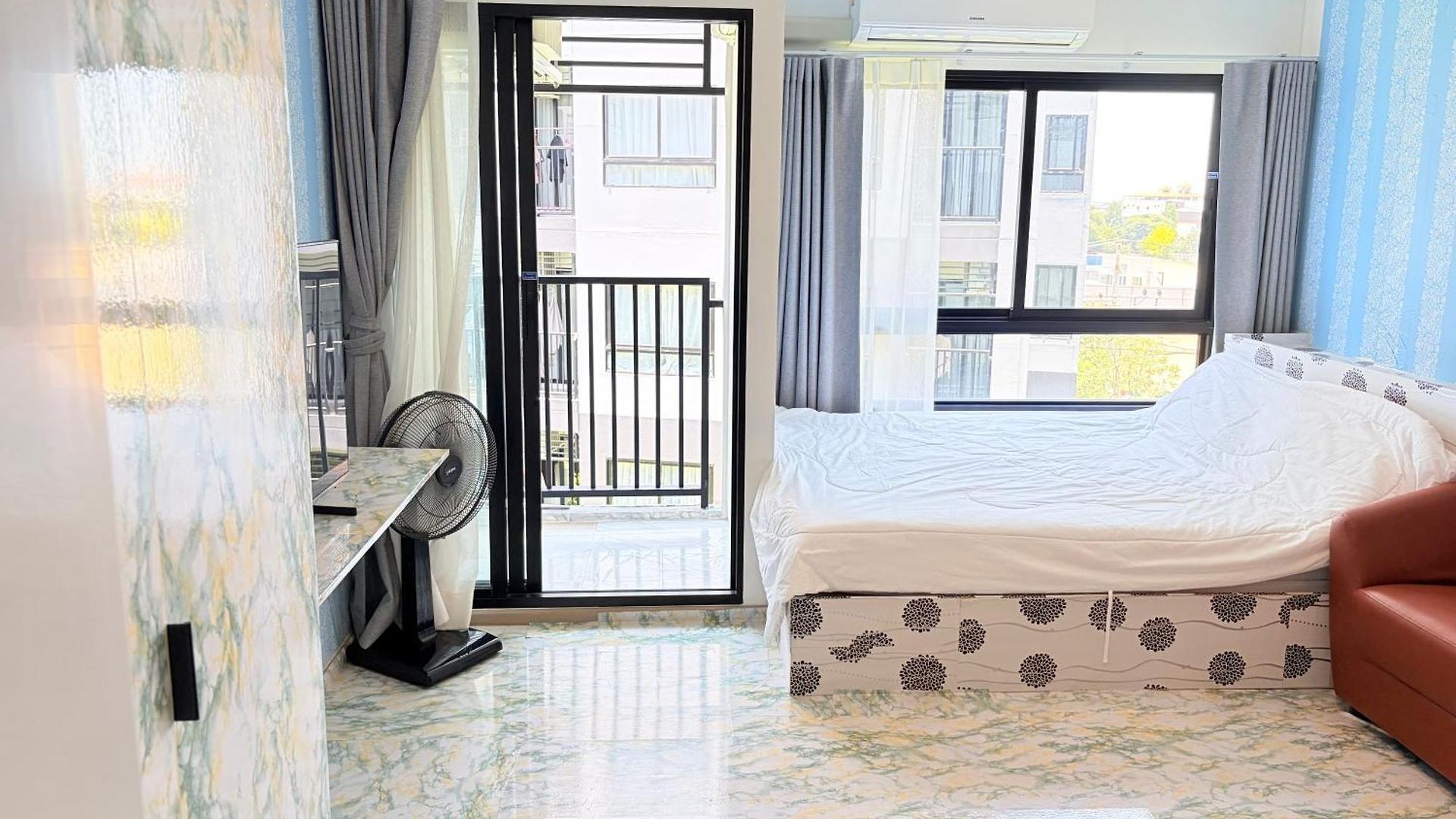 Vay Pothisan I Apartment *