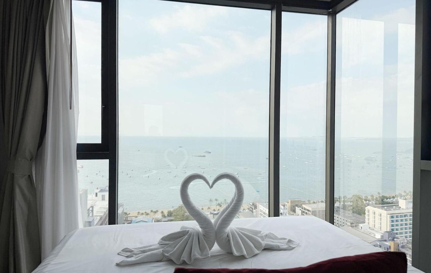 Edge Pattaya-luxury Downtown Escape * Pattaya