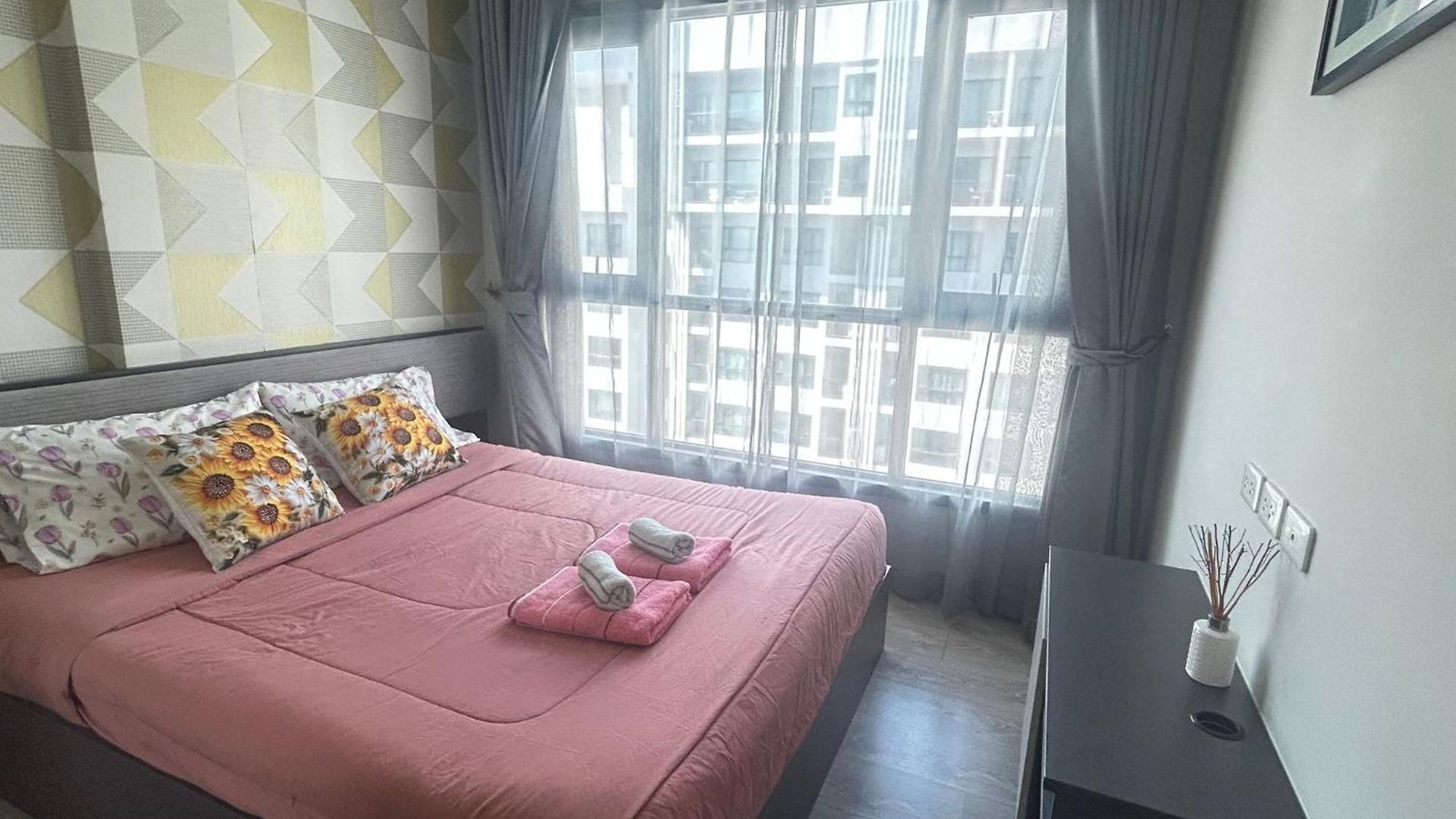The Base Thai Pattaya