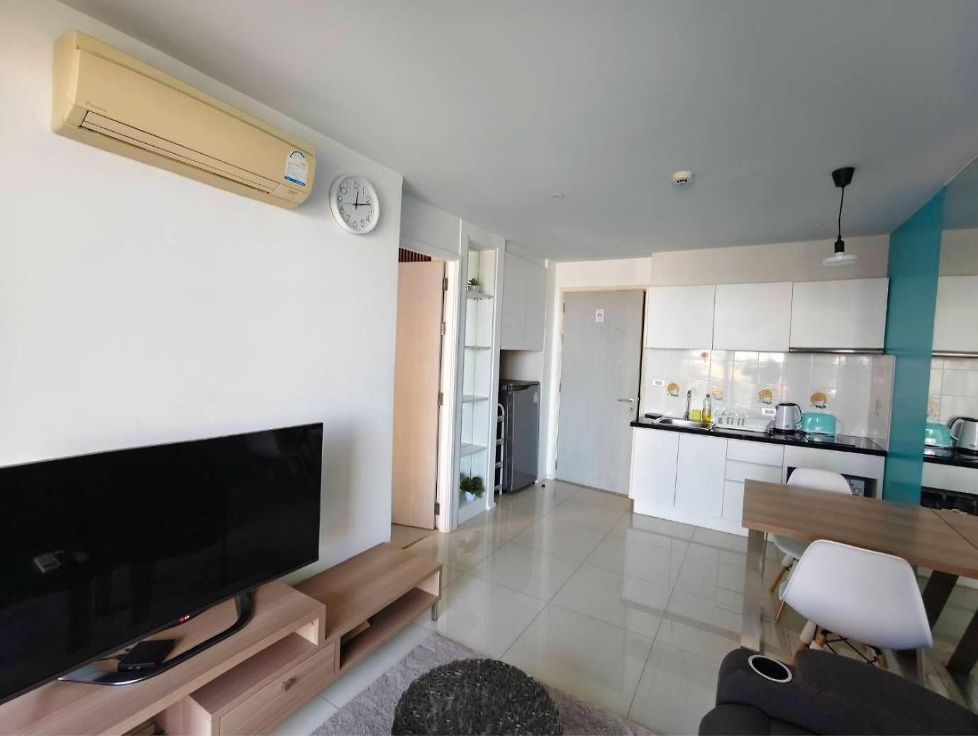 Apartment Atlantis 1 Bedroom With Balcony, Pool & Gym