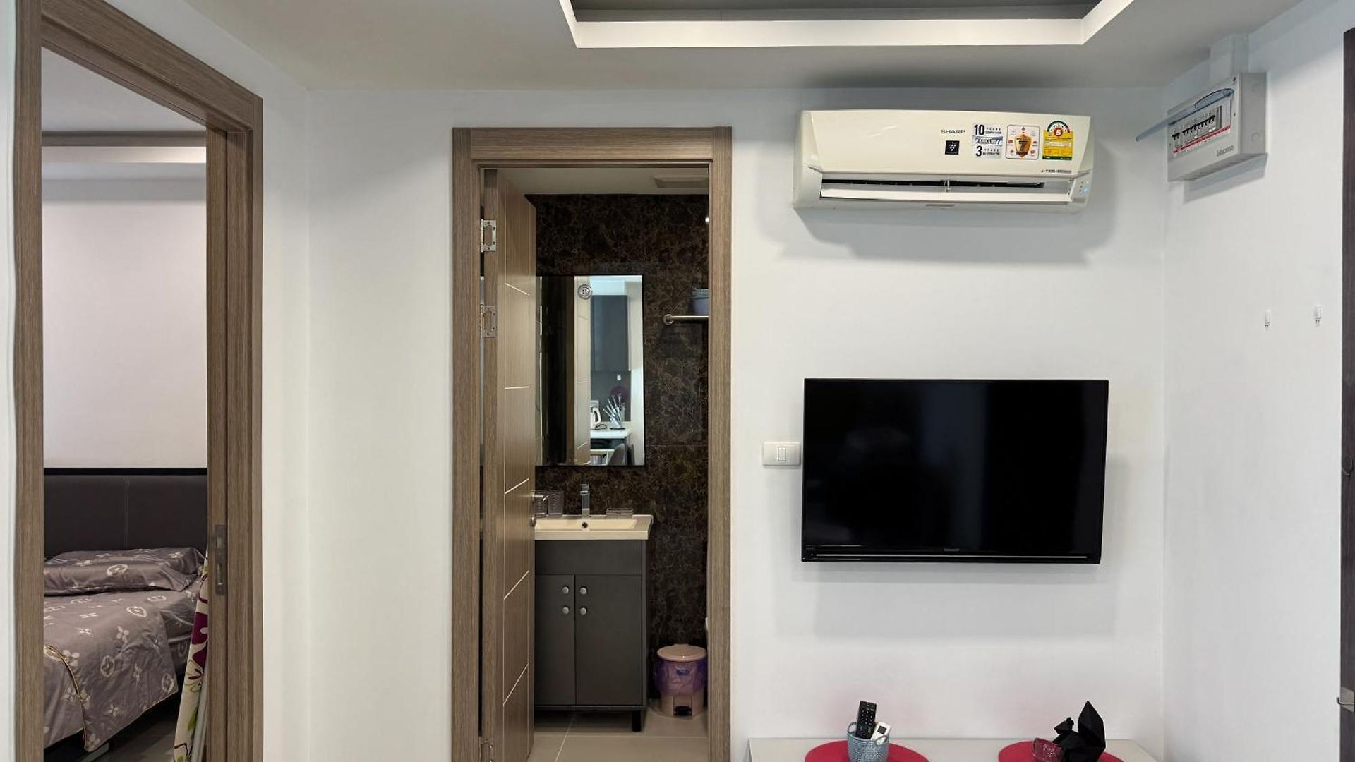 Arcadia Continental Free Electricity * Pattaya