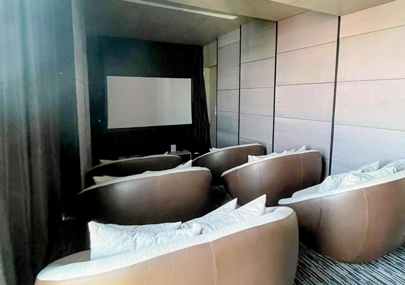 Ocean View In Andromeda Seaview Phratamnak Hill Pattaya