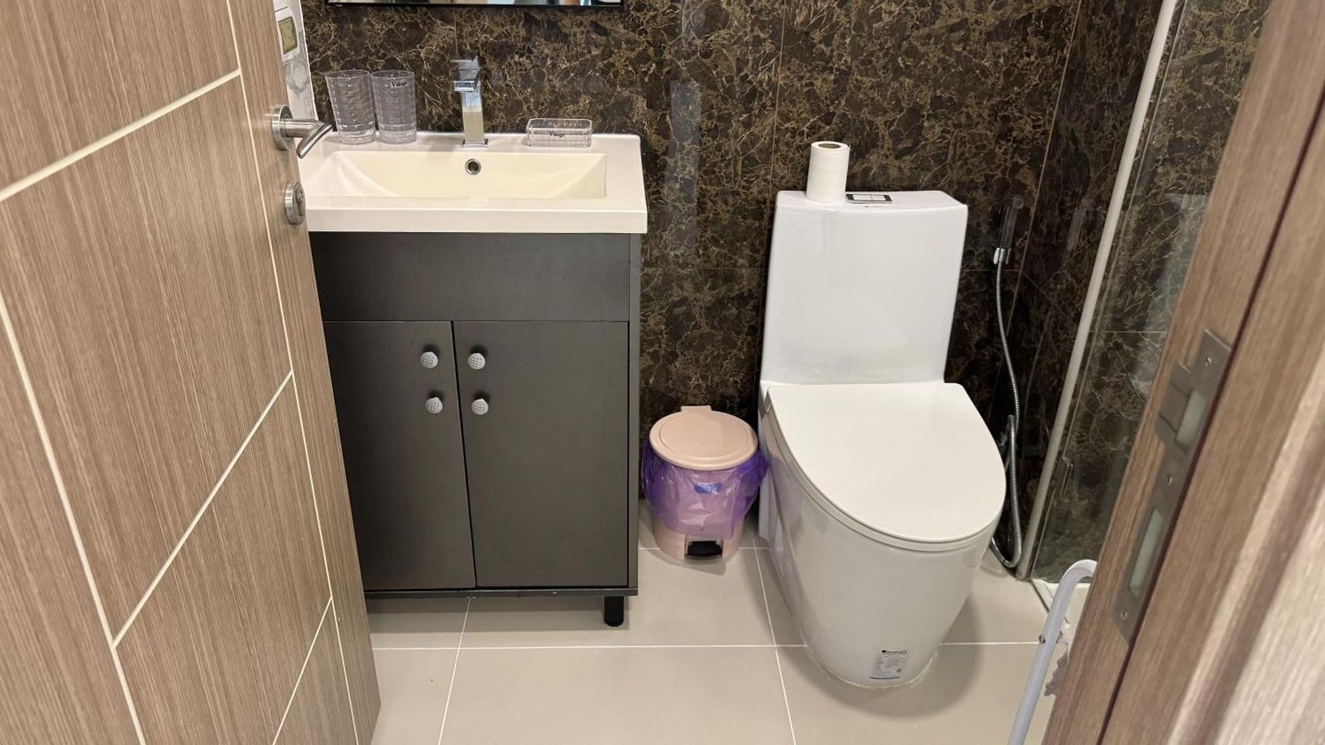 Arcadia Continental Free Electricity Pattaya