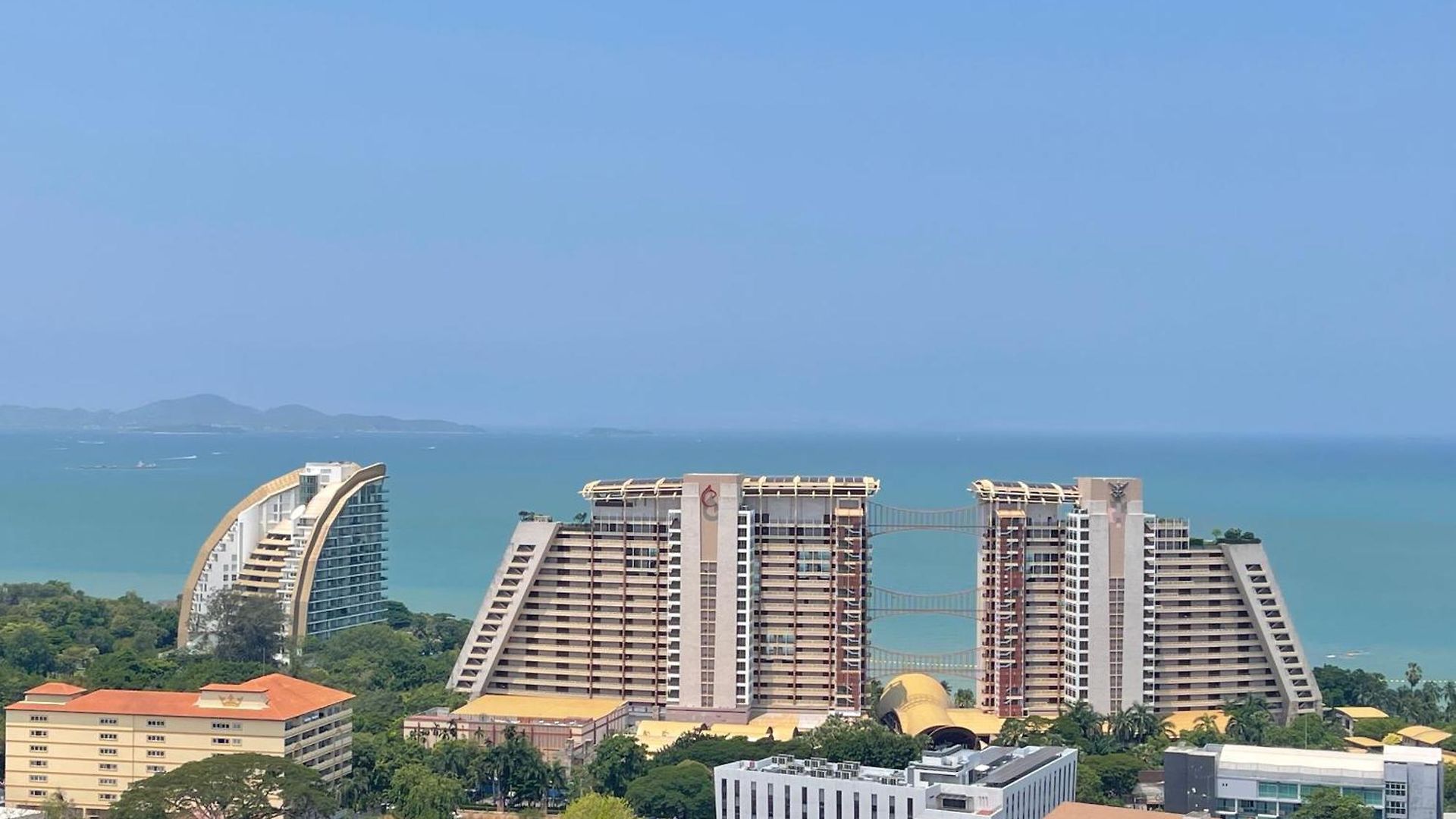 Nl2-市区高层海景公寓-美丽景色-交通方便-室内生活设施齐全 Apartment *
